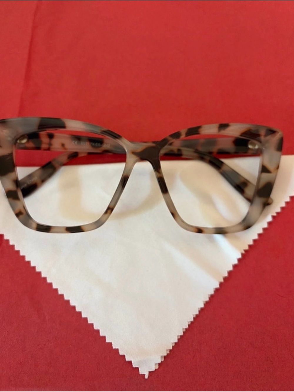 Women's Tortoiseshell Square Frame Glasses - Neutral Pattern